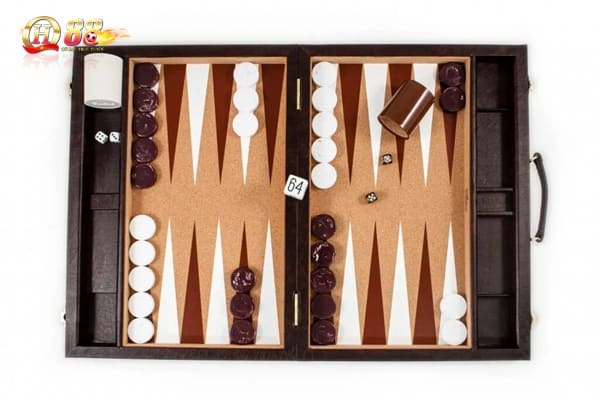 Bàn chơi tiêu chuẩn Backgammon